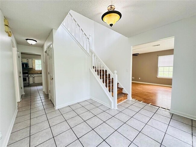 1900 Rocksram Dr in Buford, GA - Building Photo - Building Photo
