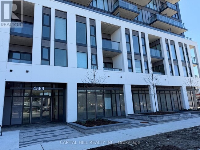 4569 Kingston Rd in Toronto, ON - Building Photo - Building Photo