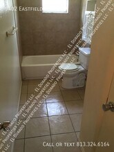 9402 Eastfield Rd in Thonotosassa, FL - Building Photo - Building Photo