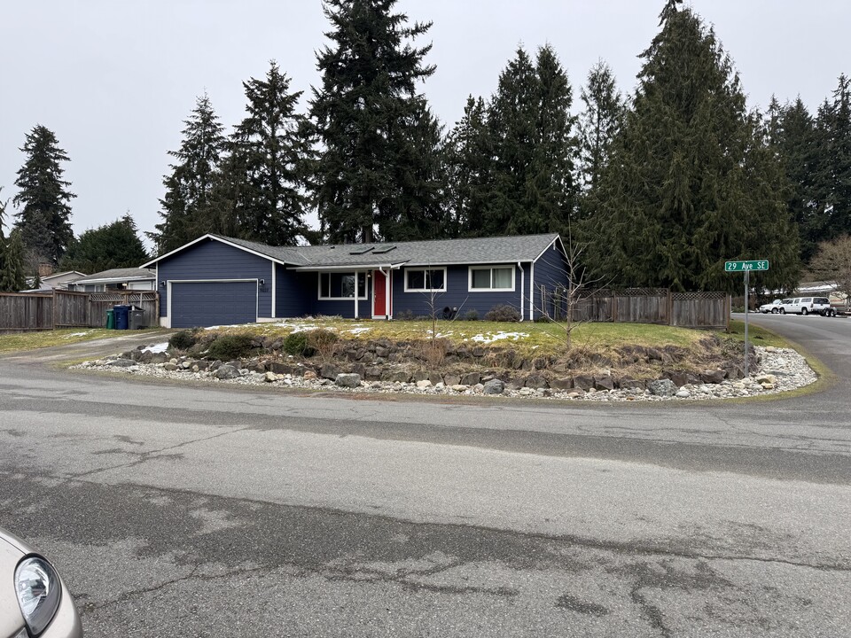 19227 29th Ave SE in Bothell, WA - Building Photo