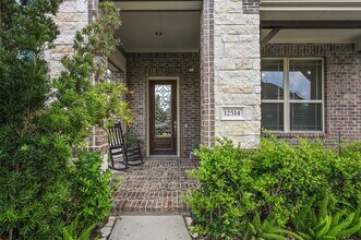 12514 Tamaron Dr in Texas City, TX - Building Photo - Building Photo