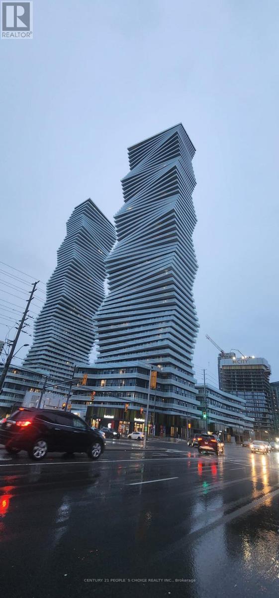 3900 Confederation Pkwy in Mississauga, ON - Building Photo - Building Photo