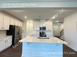 169 S Finley Lndg Pkwy in Smithfield, NC - Building Photo - Building Photo