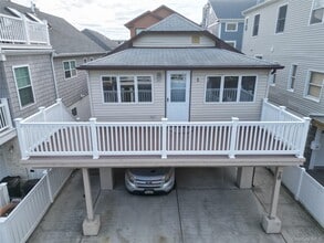 28 New Hampshire St in Long Beach, NY - Building Photo - Building Photo