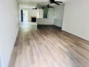 9797 Leawood Blvd in Houston, TX - Building Photo - Building Photo