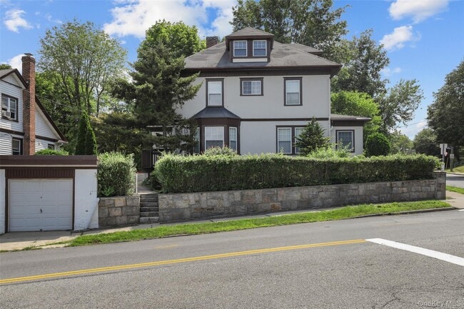 property at 135 Ashford Ave