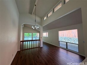 94-802-802 Kaaholo St in Waipahu, HI - Building Photo - Building Photo
