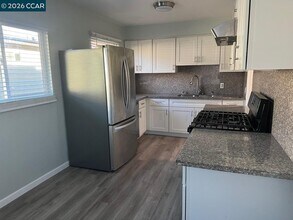 3620 Chestnut St in Lafayette, CA - Building Photo - Building Photo