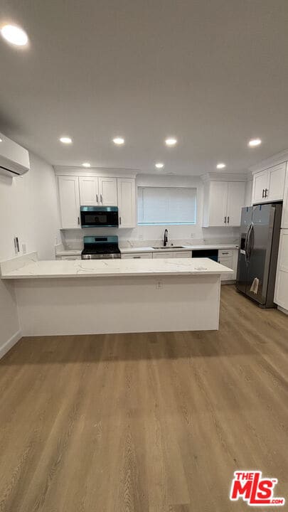 property at 2280 S Barrington Ave