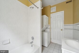 519 S 17th St in Philadelphia, PA - Building Photo - Building Photo