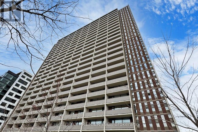 666-1666 Spadina Ave.