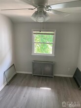 76 S Adelaide Ave in Highland Park, NJ - Building Photo - Building Photo