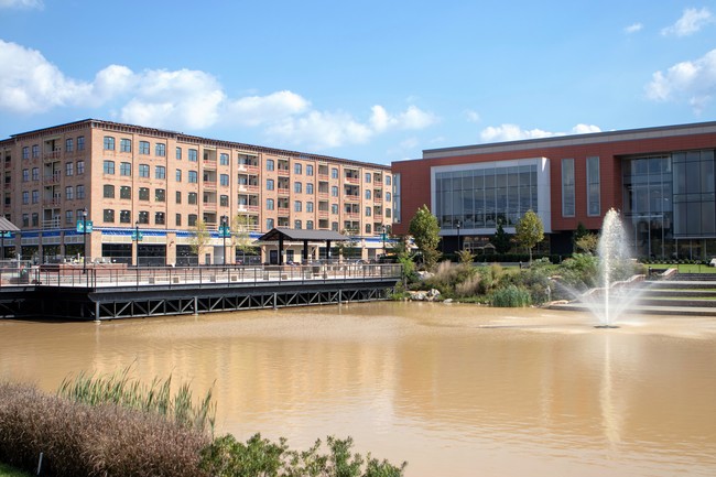 Penstock Quarter Apartments in Richmond, VA - Foto de edificio - Building Photo