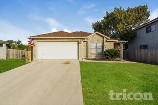 7807 Encanto Vis Dr in San Antonio, TX - Building Photo