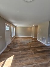 307 Perrine St in Lansing, MI - Building Photo - Building Photo