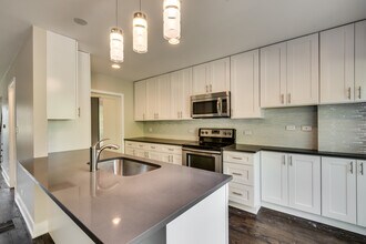 3119 Lake Ave in Wilmette, IL - Building Photo - Building Photo