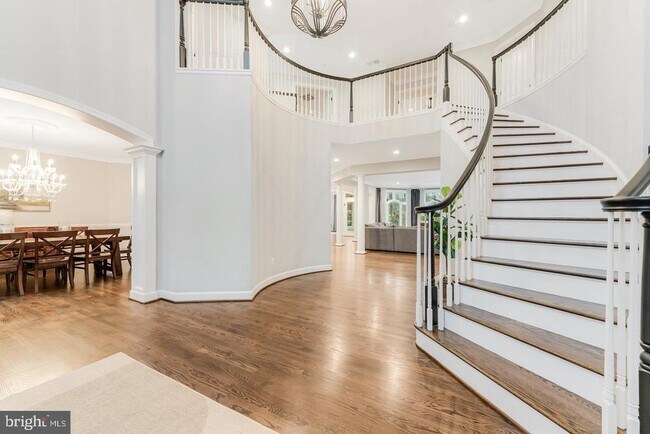 7814 Crownhurst Ct in McLean, VA - Building Photo - Building Photo