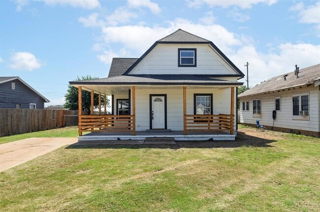 property at 1320 W Frisco St