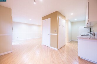 951 Bancroft Rd in Concord, CA - Building Photo - Building Photo