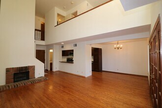 4425 Whitsett Ave in Los Angeles, CA - Building Photo - Building Photo