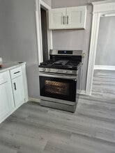 28 Hill St in Waterbury, CT - Building Photo - Building Photo