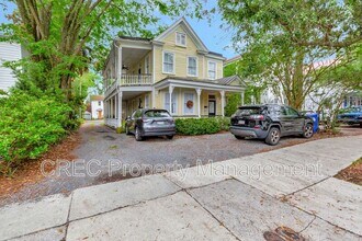 115 Ashley Ave in Charleston, SC - Foto de edificio - Building Photo
