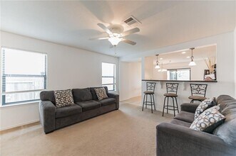 8916 Milton Lease Dr in Austin, TX - Building Photo - Building Photo