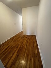 118 Adams St in Hoboken, NJ - Building Photo - Building Photo