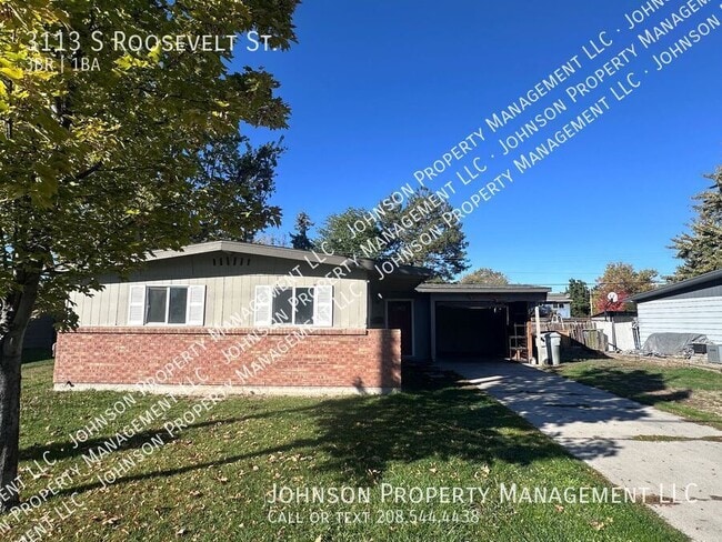 property at 3113 S Roosevelt St