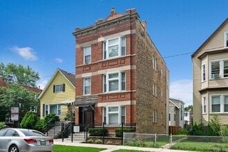 2836 N Drake Ave, Unit 1F in Chicago, IL - Building Photo - Building Photo