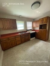 1124 Jefferson Ave in Cape Girardeau, MO - Building Photo - Building Photo