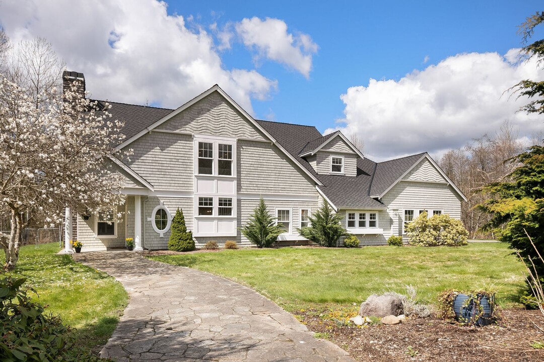 14829 304th Ave NE in Duvall, WA - Building Photo