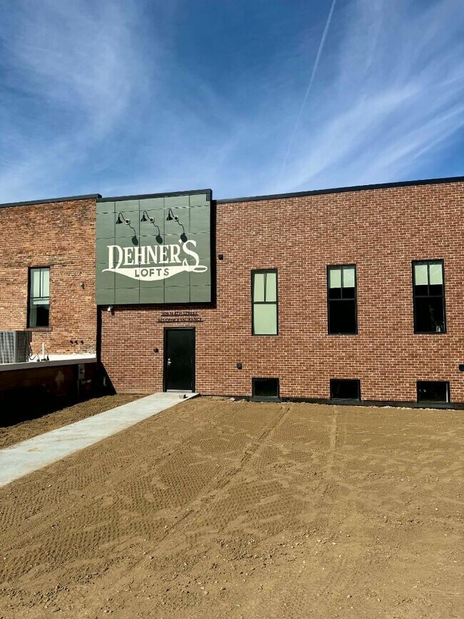 Dehner Lofts- Burlington, IA in Burlington, IA - Building Photo - Building Photo