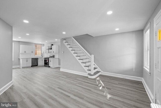 property at 5517 Ridgewood St