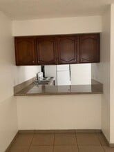 5148 Greene Ln in Las Vegas, NV - Building Photo - Building Photo