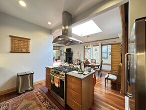 1437 W Olive Ave in Chicago, IL - Building Photo - Building Photo