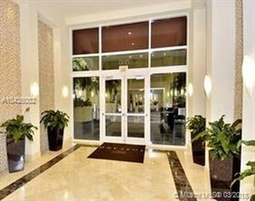 7355 SW 89th St-Unit -Unit610N in Miami, FL - Building Photo - Building Photo