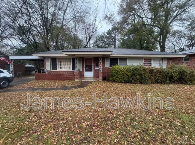 property at 3819 Bienville Rd