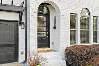 123 Marlow Dr in Woodstock, GA - Building Photo - Building Photo