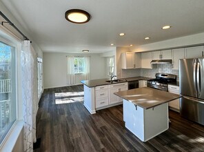 4949 Tesla Cir in Boulder, CO - Building Photo - Building Photo