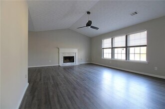 2363 Mills Bend in Decatur, GA - Building Photo - Building Photo