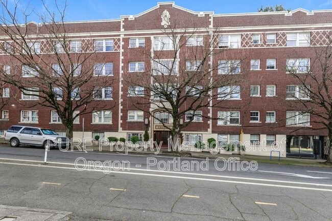 property at 20 NW 16th Ave