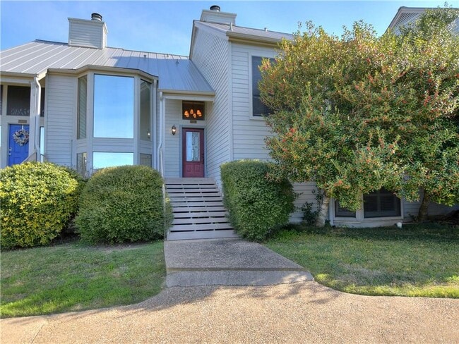 property at 120 World of Tennis Sq