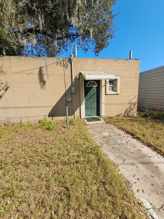 112 S 9th St, Unit 112 in Palatka, FL - Foto de edificio