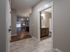 653 Lake Forest Cir in Detroit Lakes, MN - Building Photo - Building Photo