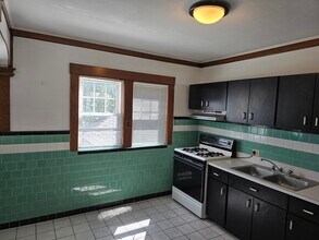 51 Dearborn St in Medford, MA - Building Photo - Building Photo