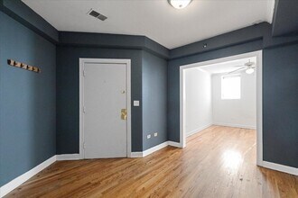 3700 N Sheffield Ave in Chicago, IL - Building Photo - Building Photo
