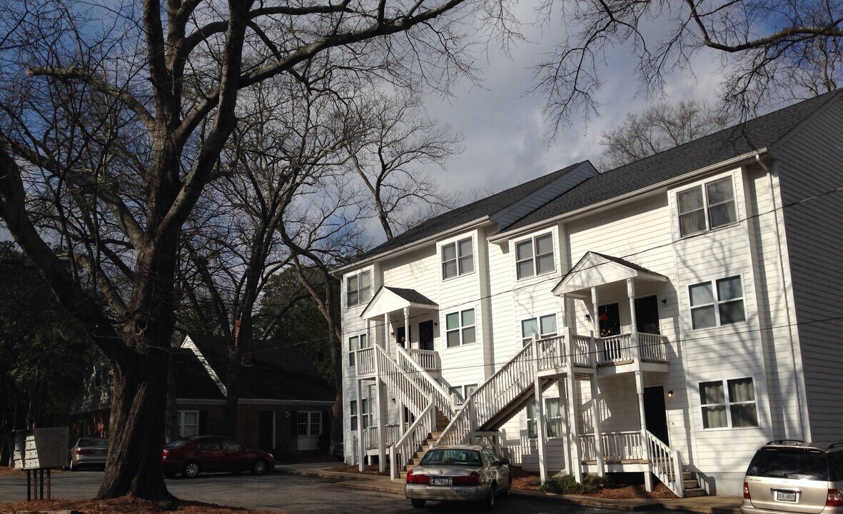 370 S Pope St in Athens, GA - Building Photo