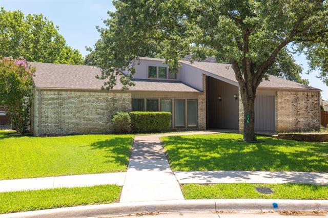 property at 742 Hummingbird Cir