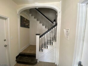 29 High St in West Orange, NJ - Building Photo - Building Photo